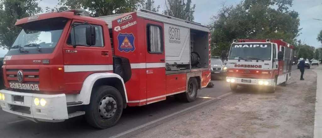 Una vivienda se incendi&oacute; en Maip&uacute; y las llamas alcanzaron dos ambientes