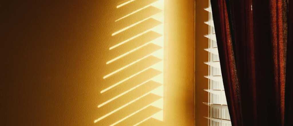 Estores y accesorios: complementos esenciales para una instalación perfecta