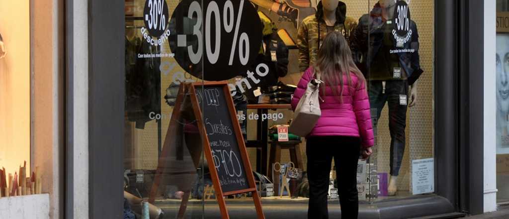 Sigue en caída la venta de ropa en Mendoza: "De 8 locales pasamos a 4"