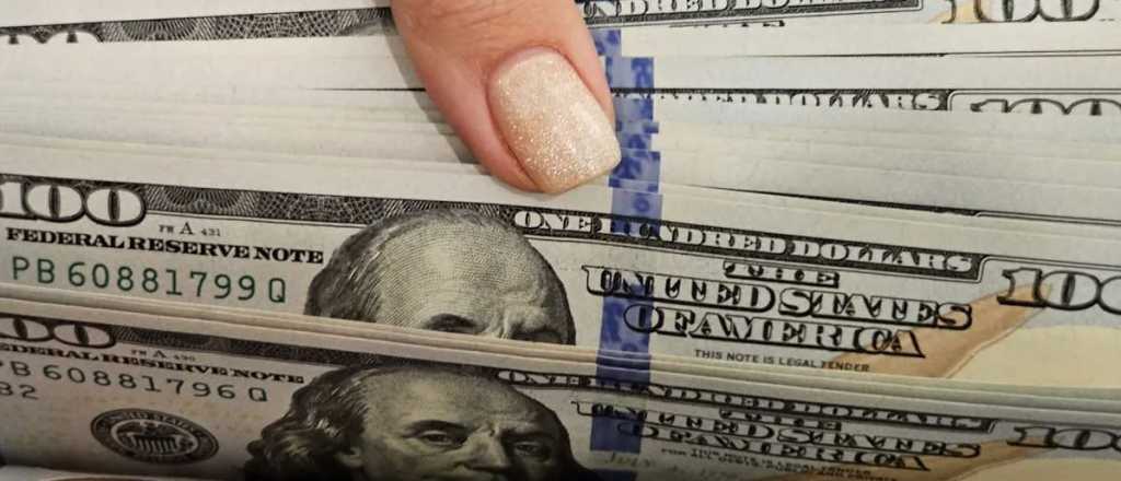 Se recalienta el dólar y sube $50 este miércoles