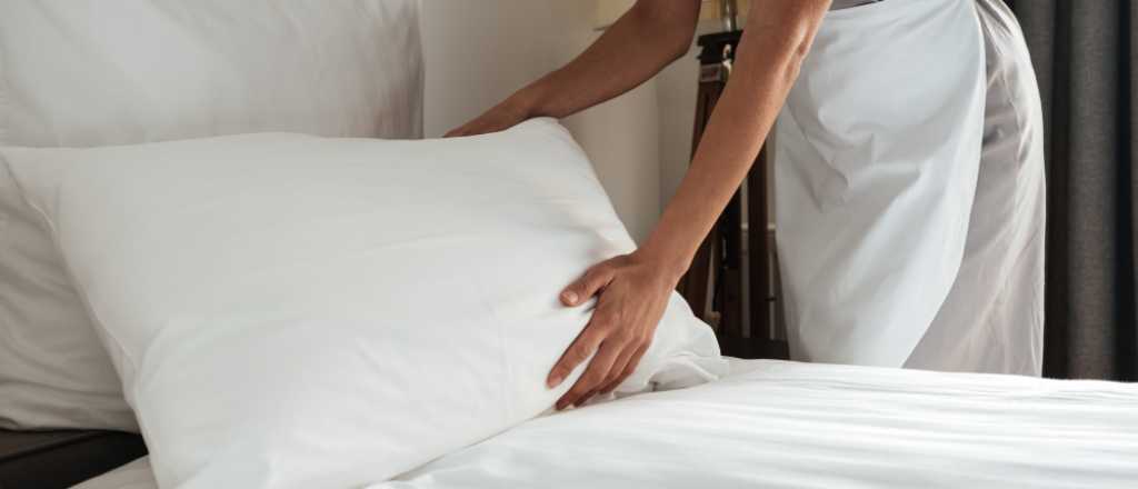 Cinco trucos de limpieza que usan los hoteles