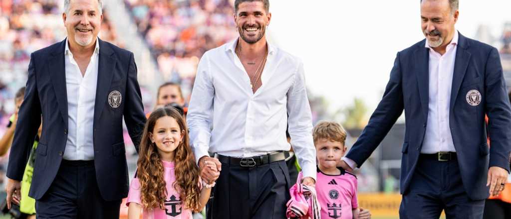 El Inter Miami present&oacute; a Rodrigo De Paul con la presencia de Messi y Tini