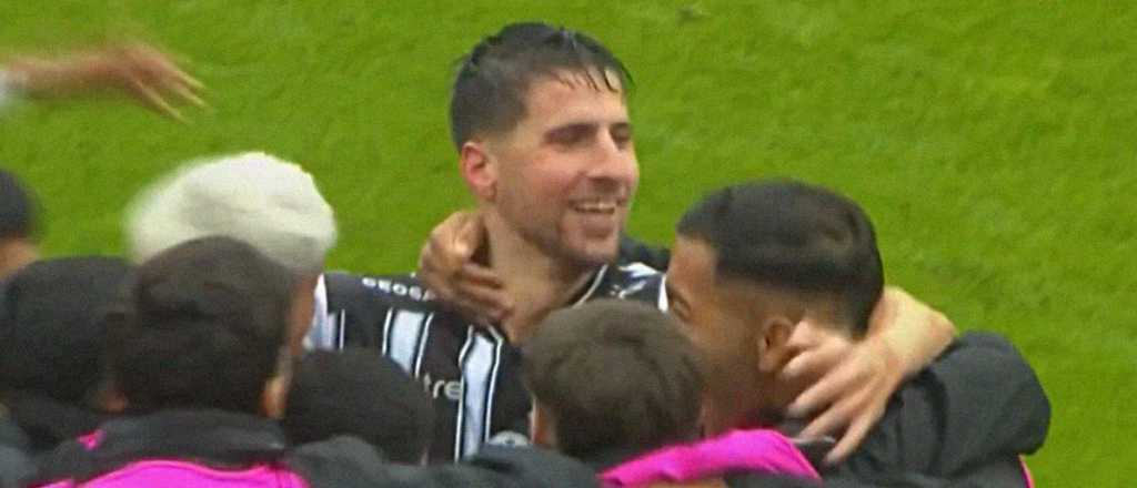 Videos: los goles del triunfo de Gimnasia ante Colón para ser puntero