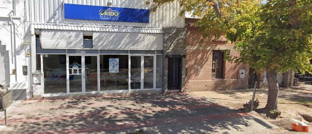 Robaron en una heladería Grido en Maipú