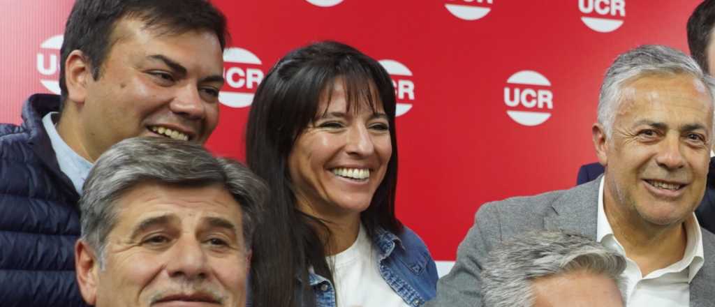 Pamela Verasay va por un r&eacute;cord: 14 a&ntilde;os seguidos en el Congreso Nacional