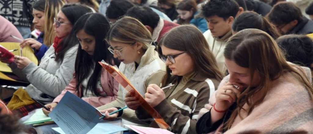 El dispositivo con el que habr&iacute;an copiado el &eacute;x&aacute;men de residencias m&eacute;dicas