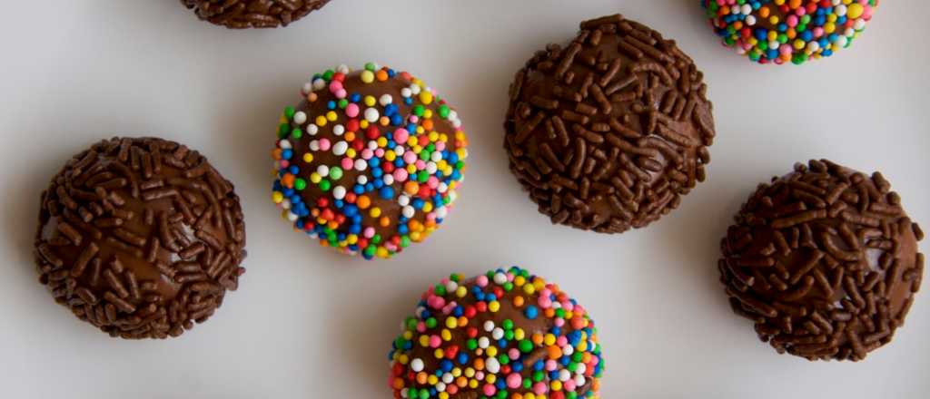 Brigadeiros bien dulces y deliciosos: paso a paso