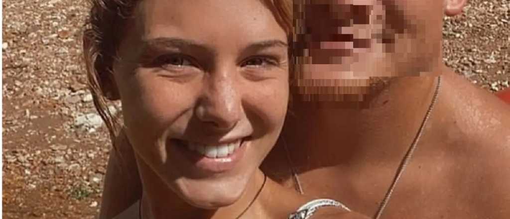 Una docente admiti&oacute; que le envi&oacute; fotos y videos &iacute;ntimos a un alumno