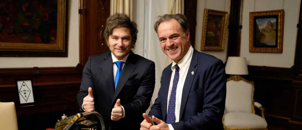 Milei anticipó que primero bajará impuestos y luego hará la reforma laboral