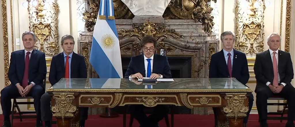 Milei quiere penalizar a quienes aprueben proyectos que generen déficit