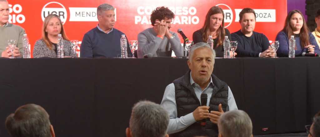 La UCR ratificó candidatos y Cornejo pidió "leer las señales de la sociedad"