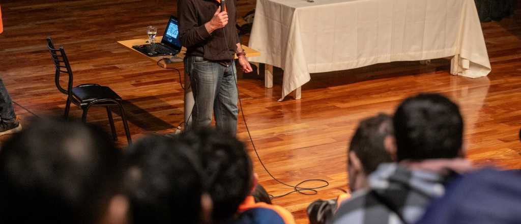 Capacitan a empleados estatales para actuar ante emergencias