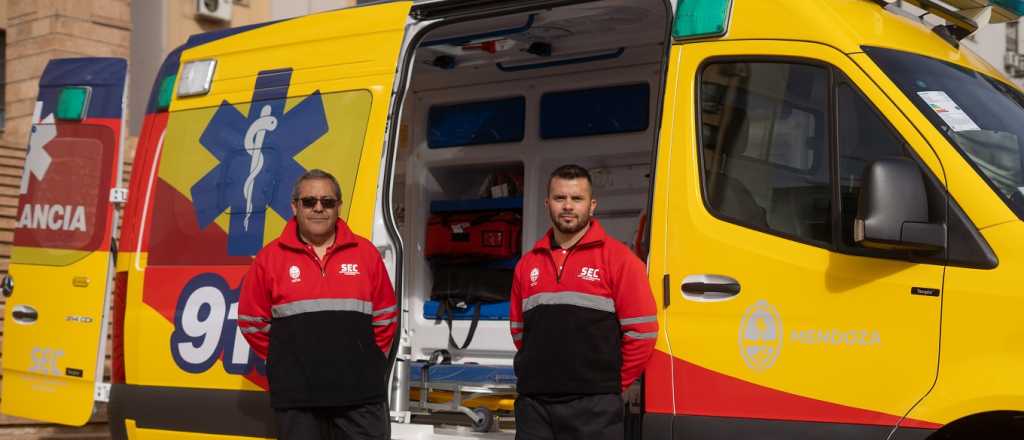 Qu&eacute; color tendr&aacute; cada ambulancia nueva