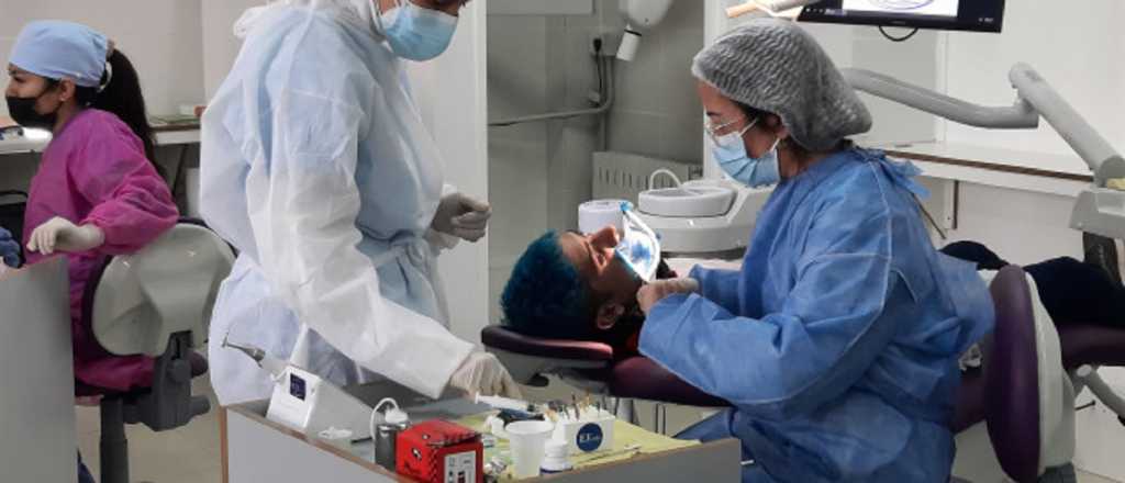 La UNCUYO ofrece controles gratis para prevenir el cáncer de boca