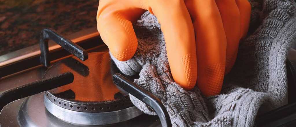 Rejillas de cocina: el truco casero para evitar bacterias y malos olores