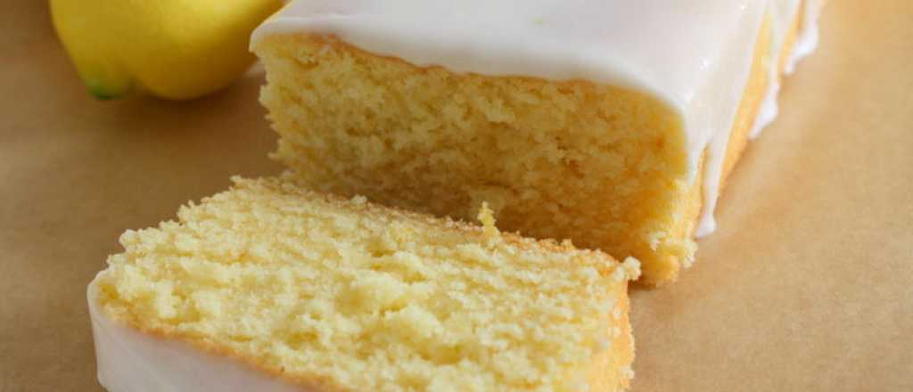 Budín de limón húmedo y esponjoso para la merienda: paso a paso