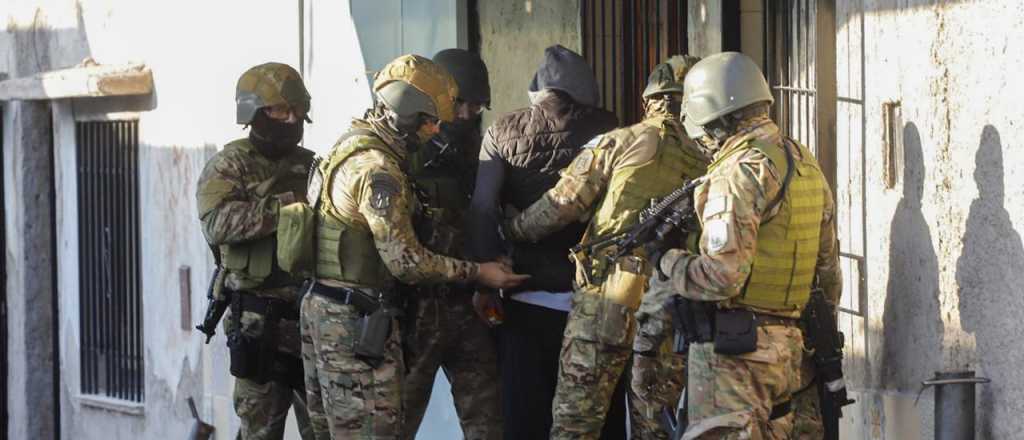 Terror en Rivadavia: amenazó con matarse en medio de un delirio místico