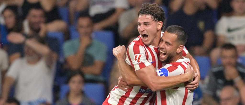 Video: golazo espectacular de tiro libre de Juli&aacute;n en el inicio de La Liga