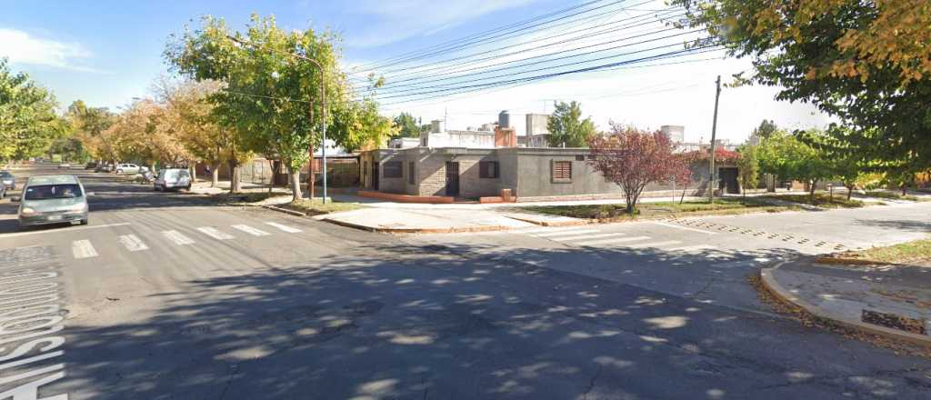 Circulaba por una esquina y le robaron su bicicleta en Godoy Cruz