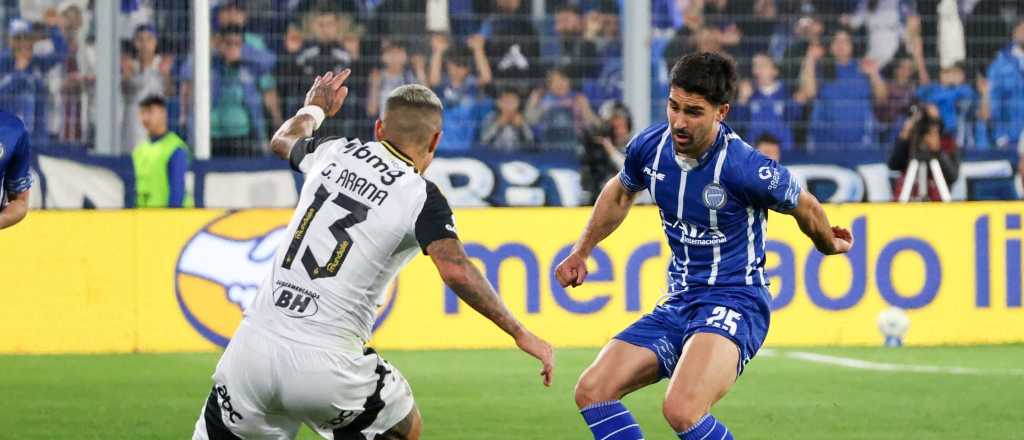 Godoy Cruz perdi&oacute; un duelo caliente con Mineiro y qued&oacute; eliminado