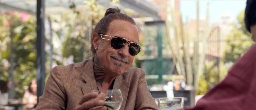 Homo Argentum: un golazo inicial que se diluye entre chivos y exceso de historias