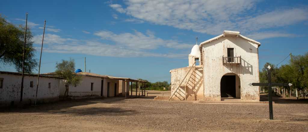 Vestigios de arquitectura y fe: las capillas de Mendoza y su historia