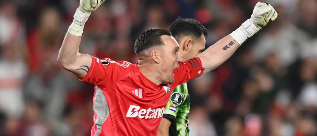 Armani fue héroe en los penales y River está en cuartos de final