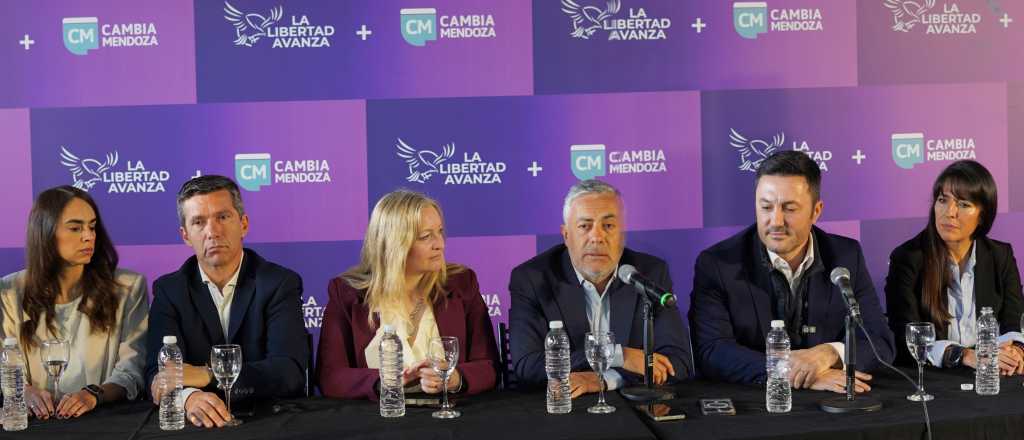 Quincho: caras largas, PJ en stand by y c&oacute;mo "pagar" una renuncia