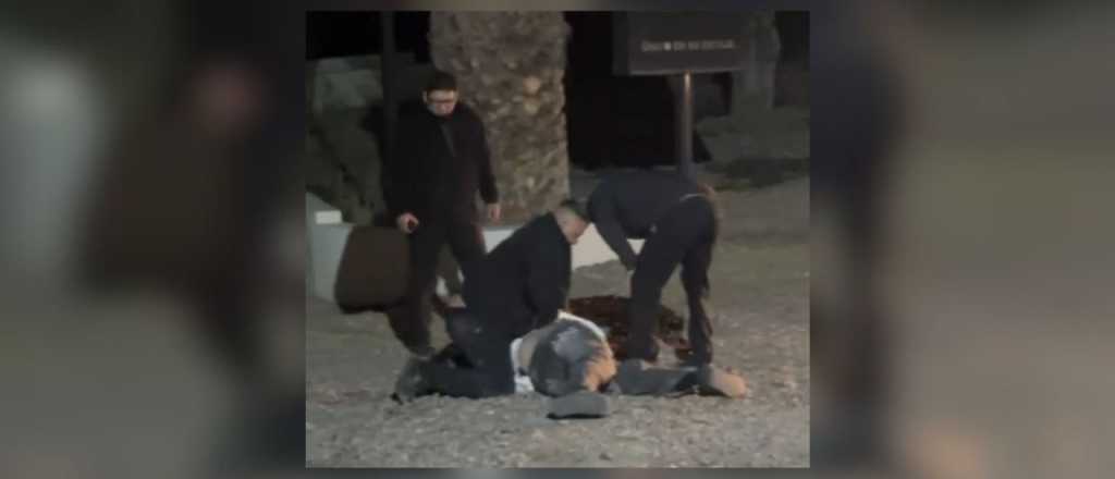 Denuncian que un menor fue golpeado y asfixiado en un salón