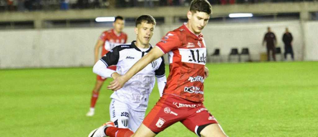 Gimnasia perdi&oacute; con Mor&oacute;n y no pudo estirar su ventaja