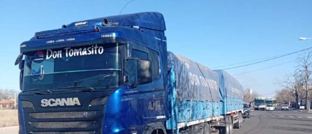 Un camionero Intentó sobornar a policías en San Rafael y terminó detenido