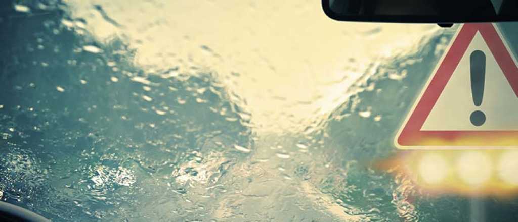 ¿Cómo manejar en días de lluvia? Estos son los mejores consejos