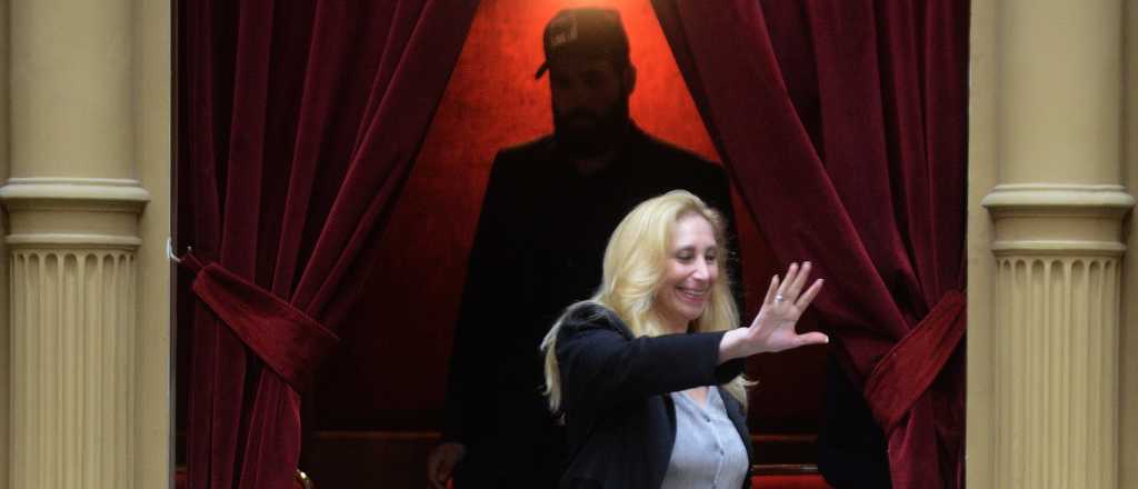 La oposici&oacute;n quiere a Karina Milei en el banquillo de los acusados del Congreso