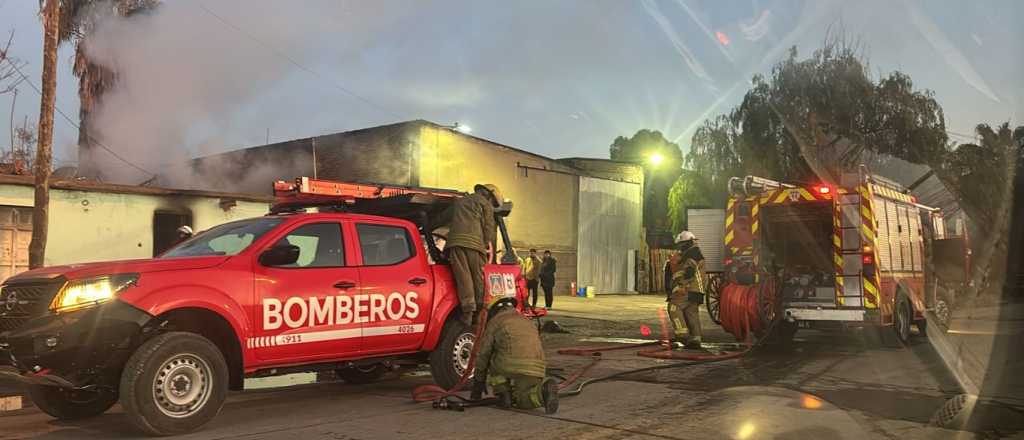 Las Heras: un hombre está grave tras el incendio de una vivienda