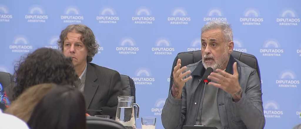 Rial acusó persecución del Estado y dijo que brindará más pruebas