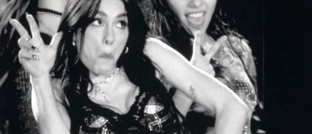 Lali Esp&oacute;sito lanz&oacute; una ir&oacute;nica cr&iacute;tica a Karina Milei en pleno show en V&eacute;lez