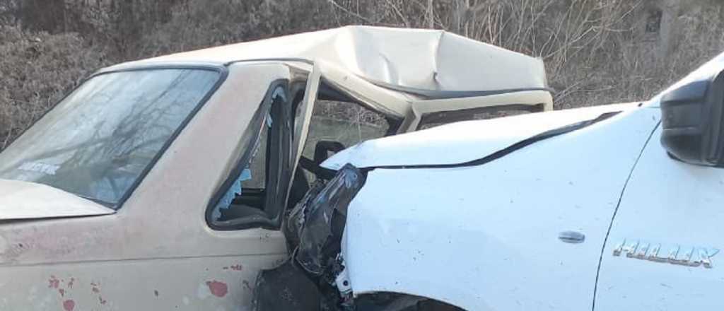 Muri&oacute; una mujer en un fuerte choque en Guaymall&eacute;n