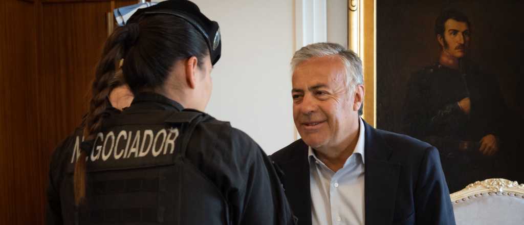 El curr&iacute;culum de la joven negociadora que actu&oacute; en La Paz