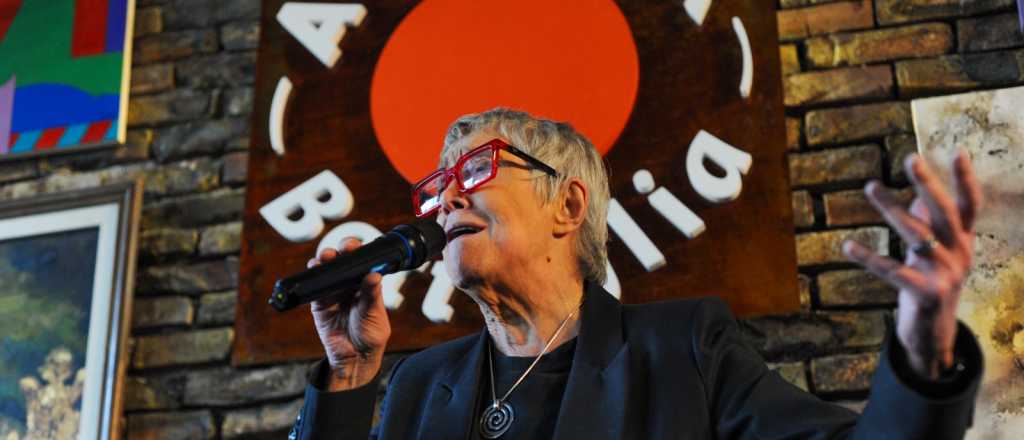 En Mendoza, Teresa Parodi sepultó la gestión de Milei y llamó a "dar batalla"