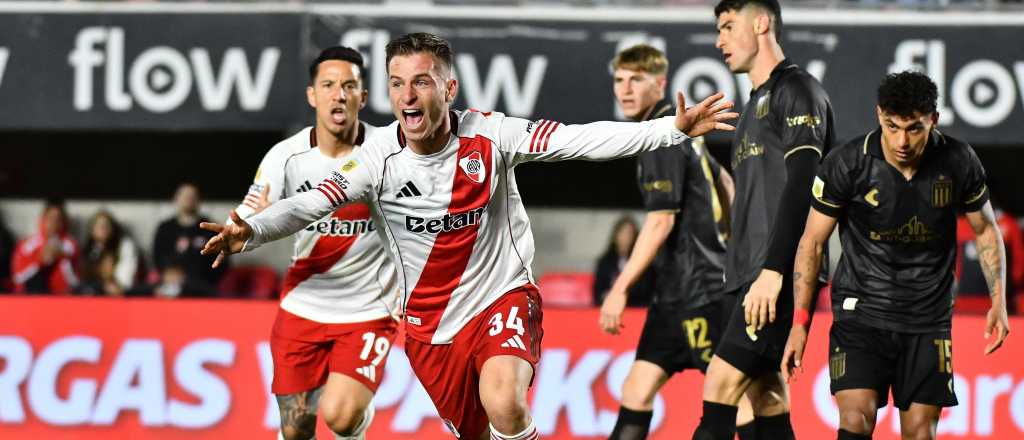 River venci&oacute; a Estudiantes y sigue como &uacute;nico puntero