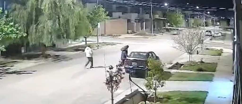 Video: vecinos denuncian ola de robos en un barrio de El Challao