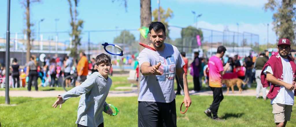 Godoy Cruz inauguró el Parque de los Niños en Villa del Parque