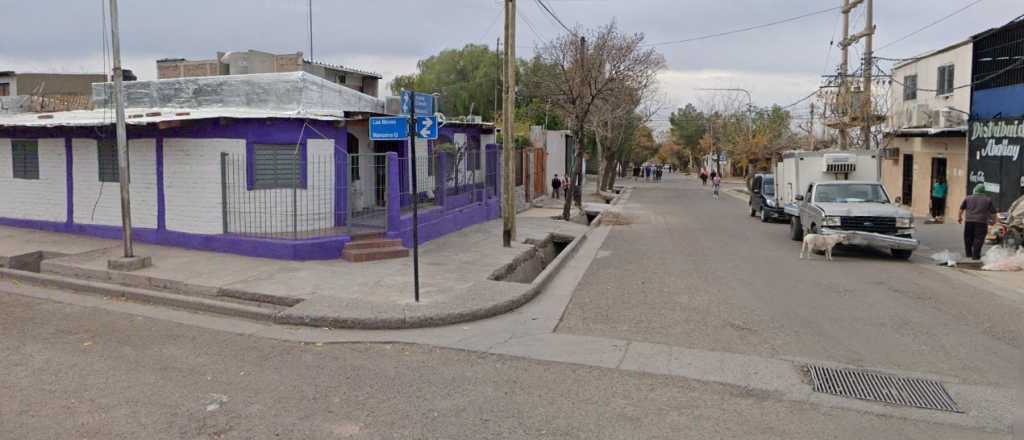 Bajo amenaza, le robaron el auto en Ciudad