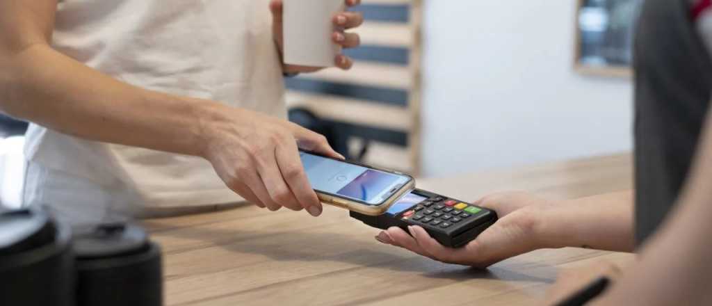 ¿Chau al efectivo? Argentina, camino a ser líder mundial en pagos digitales