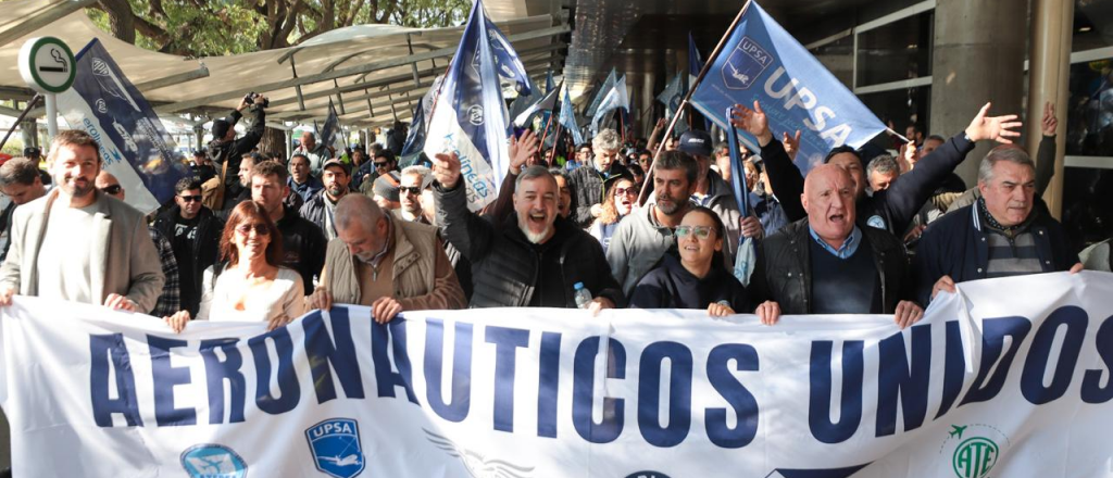 Asambleas en aeropuertos: cómo están los vuelos en Mendoza