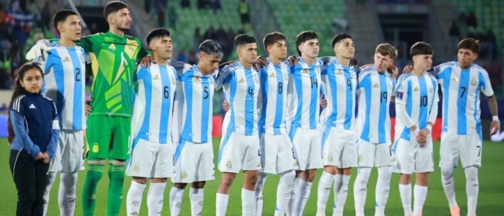 El detalle que llamó la atención en el Sub 20 y los zapatos comunitarios