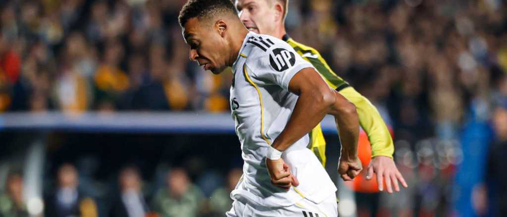 El Real Madrid goleó 5 a 0 a Kairat con un triplete de Mbappé 