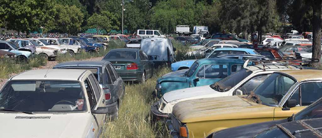 Godoy Cruz rematar&aacute; veh&iacute;culos secuestrados: c&oacute;mo y cu&aacute;ndo participar