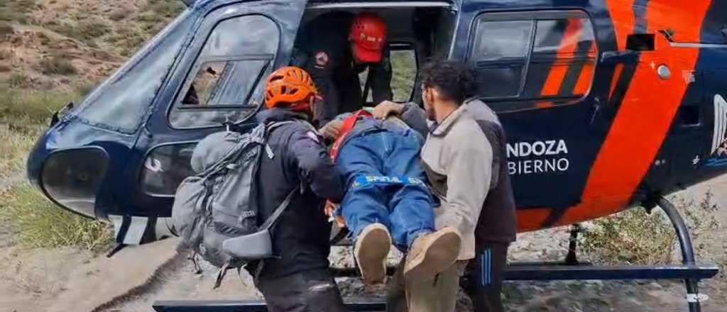 Rescataron en helicóptero a un hombre tras caer de un caballo en Potrerillos