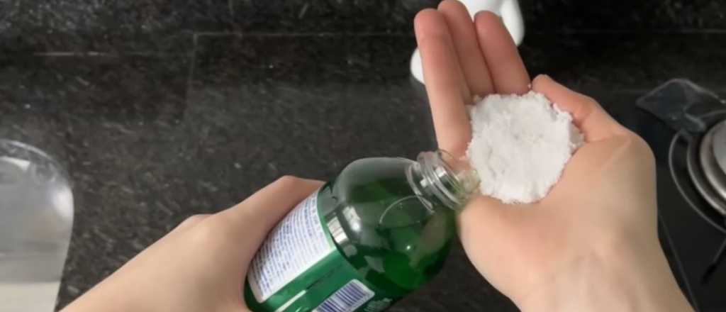 Por qué recomiendan mezclar sal y detergente para limpiar